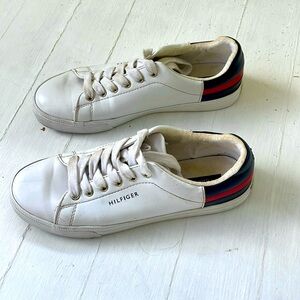 Tommy Hilfiger white sneakers